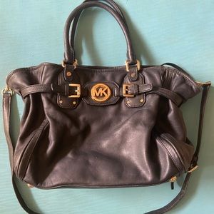 Micheal Kors black tote